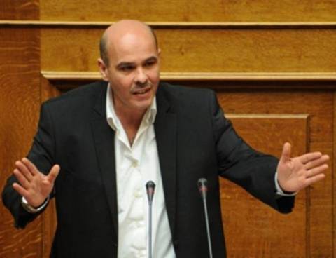 Μιχελογιαννάκης: Γιατί απέχει από τις άρσεις ασυλίας στη Βουλή