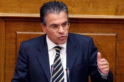 Ντινόπουλος: Να συνεχίσει το πρόγραμμα διαδημοτικής κινητικότητας