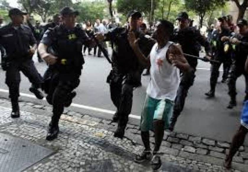 Μουντιάλ 2014: Η αστυνομία συνέλαβε χούλιγκαν μέλη των αποκαλούμενων barrabravas