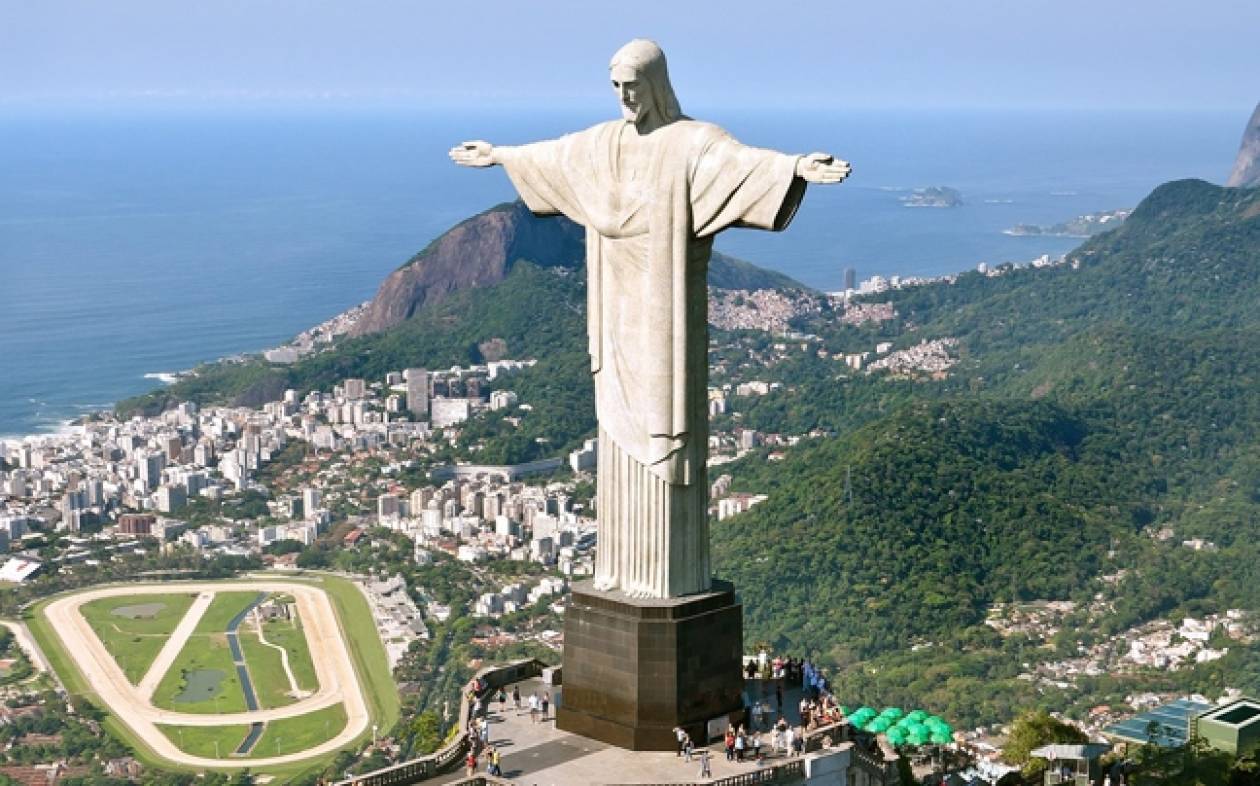 Μουντιάλ 2014: Ο Ζορμπάς στη θέση του... αγάλματος του Ιησού στο Ρίο