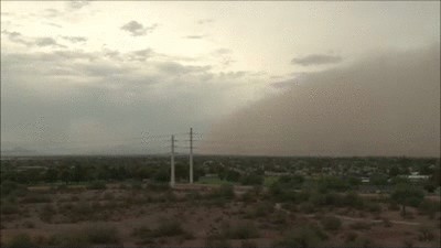Αμμοθύελλα «καταπίνει» ολόκληρη πόλη! (pics+video)