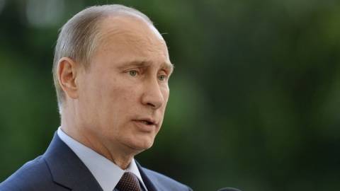 Ο Πούτιν καλεί τους φιλορώσους αντάρτες να αφήσουν τα περικυκλωμένα ουκρανικά στρατεύματα