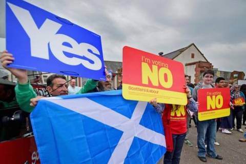 Σκωτία: Αμφίρροπη η «μάχη» της απόσχισης από το Ηνωμένο Βασίλειο