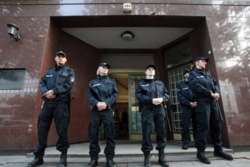 Γερμανία: Έφοδοι της αστυνομίας σε σπίτια, τεμένη και ισλαμικά κέντρα