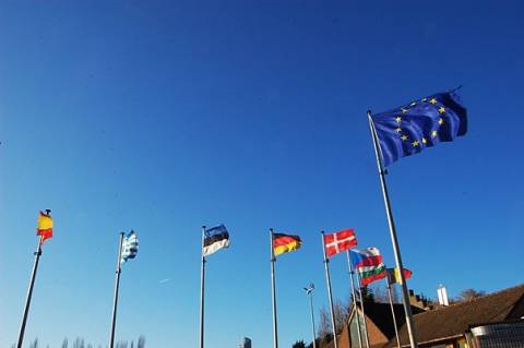 Η Ευρωπαϊκή Ένωση καλεί σε διεθνή συνεργασία εναντίον του Ισλαμικού Κράτους
