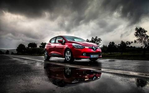 Renault: Clio από 10.820€ με διπλό δώρο