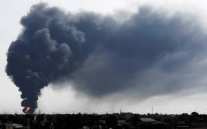 Λιβύη: Πύραυλος έπληξε δεξαμενή πετρελαίου