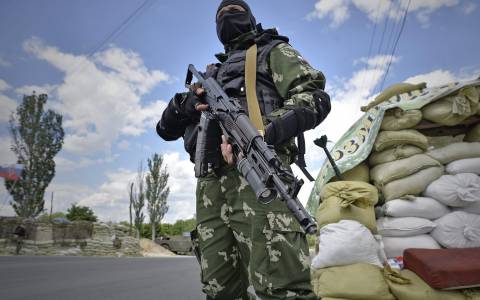 Συμφωνία αυτονομιστών-Κιέβου για ανταλλαγή αιχμαλώτων