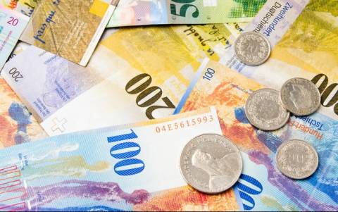 Τροποποιήσεις στα καταναλωτικά δάνεια σε ελβετικό φράγκο