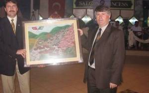 Hürriyet: Σάρωσαν οι «Τούρκοι του Σύριζα» …