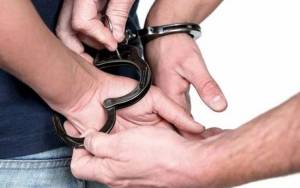 Συνελήφθη αλλοδαπός στη Λάρισα για ληστεία σε βάρος ηλικιωμένης