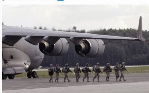 Αμερικανικά πολεμικά αεροσκάφη φθάνουν σε βάση στη Γερμανία