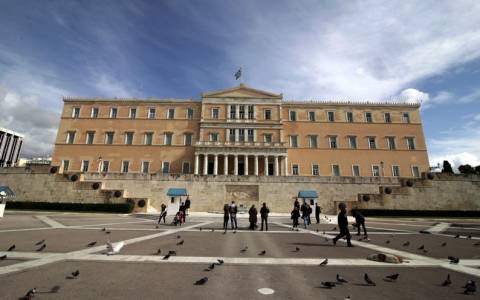 Οι βουλευτές του ΣΥΡΙΖΑ εξακολουθούν να εκπλήσσουν ευχάριστα (photo)
