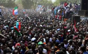 Νίγηρας: Είκοσι νεκροί από αεροπορική επίθεση «αγνώστου»