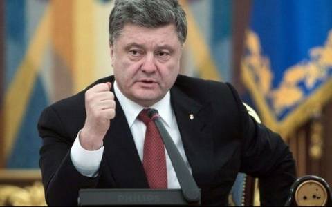 Ποροσένκο: Σύμβουλος του Πούτιν διηύθυνε ελεύθερους σκοπευτές στο Κίεβο