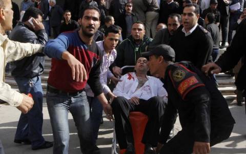 Αίγυπτος: Δύο νεκροί και εννέα τραυματίες από έκρηξη βόμβας