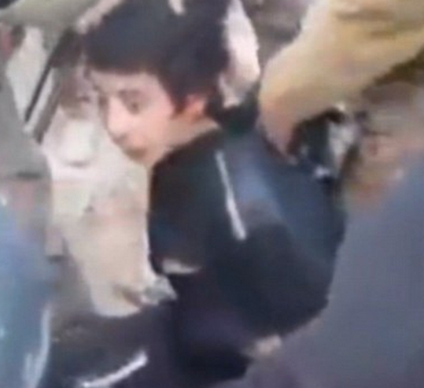 Σοκάρει η εν ψυχρώ δολοφονία 9χρονου από σιίτες παραστρατιωτικούς