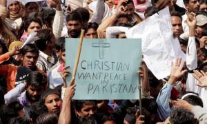 Πακιστάν: Οι αστυνομικοί χρησιμοποίησαν βία σε συγκέντρωση χριστιανών