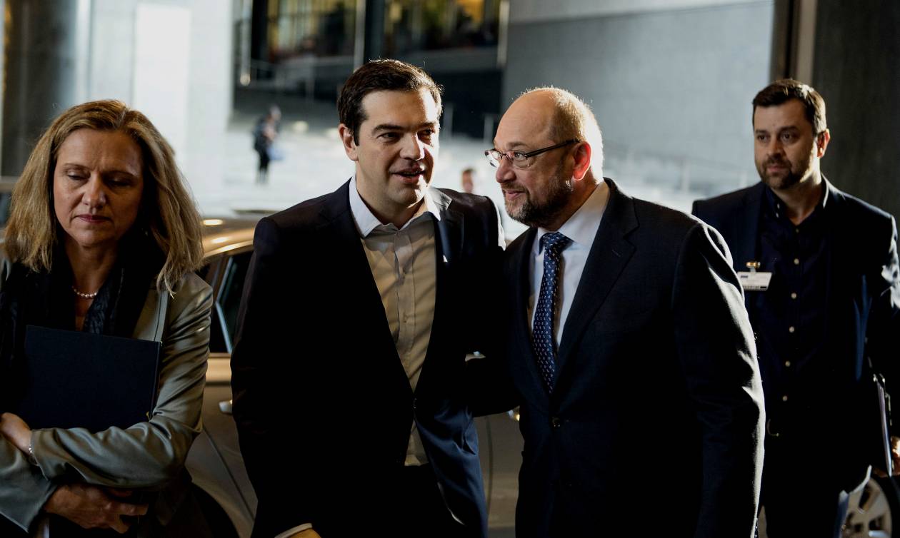 Σύνοδος Κορυφής – Σουλτς: Η Ελλάδα να τείνει χείρα βοηθείας