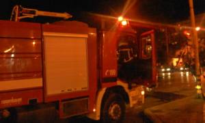 Φωτιά σε ξενοδοχείο στη Θεσσαλονίκη – 20 άτομα βρέθηκαν στην ταράτσα