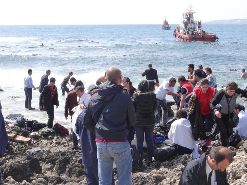 Τραγωδία στη Ρόδο: Ναύαγιο με τρεις νεκρούς μετανάστες (photos & video)