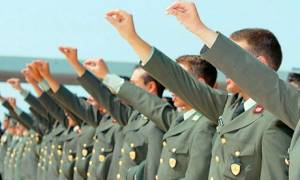 Πανελλαδικές 2015: Λήγει η προθεσμία υποβολής δικαιολογητικών για τις Στρατιωτικές Σχολές