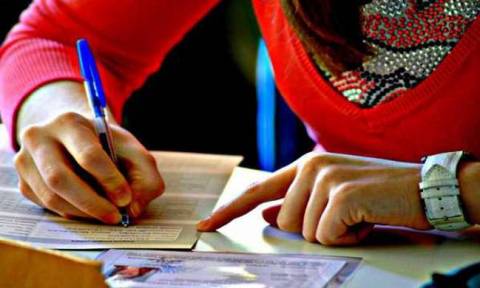 Πανελλήνιες 2015: Σήμερα η έναρξη των εισαγωγικών εξετάσεων σε ΑΕΙ και ΤΕΙ