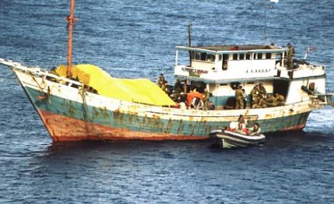 Ινδονησία: Σφαγή πάνω σε πλοίο με μετανάστες - Πάνω από 100 νεκροί