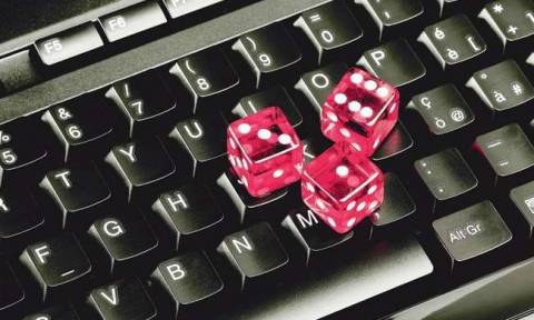 Χανιά: Έφοδος της ΕΛΑΣ σε ηλεκτρονικό καζίνο - Επτά συλλήψεις