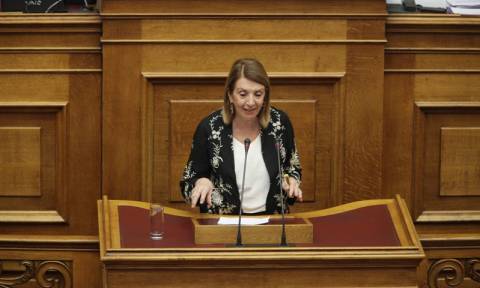 Χριστοδουλοπούλου: Το νομοσχέδιο για την απόδοση ιθαγένειας αφορά την ίδια την Δημοκρατία