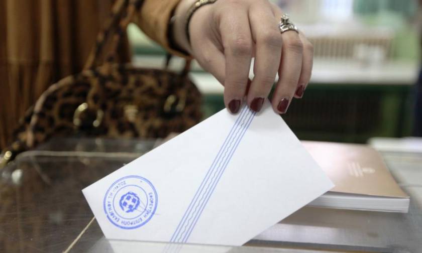 Δημοψήφισμα: 60άρης ο... μικρότερος Έλληνας ψηφοφόρος