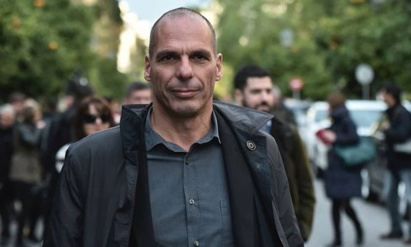 Varoufakis says he would rather 'cut his arm off' than agree to EU terms