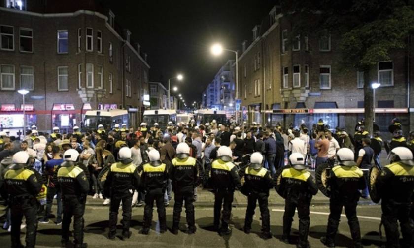 Mass arrests in The Hague as clashes over death in police custody continue