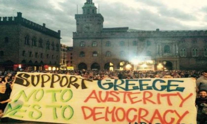 Δημοψήφισμα: Κινητοποιήσεις αλληλεγγύης υπέρ του «Όχι» στην Ιταλία
