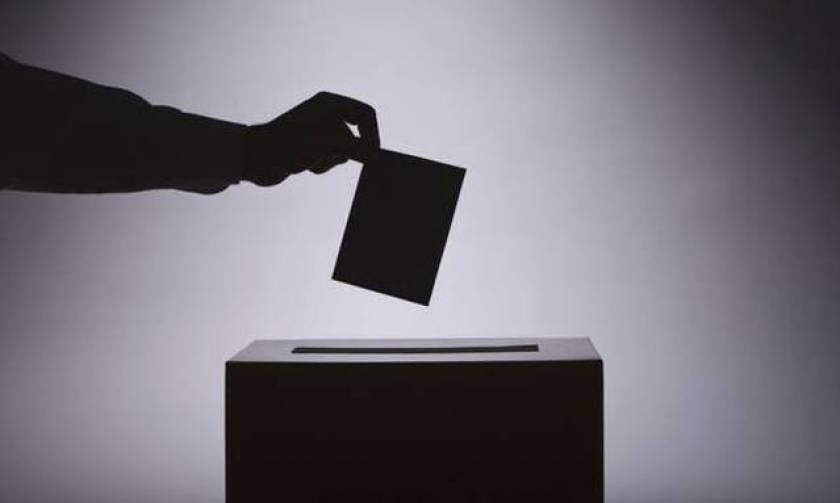 Δημοψήφισμα 2015 - Μόνο με σταυρό η επιλογή στο δημοψήφισμα της Κυριακής