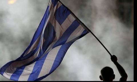 Δημοψήφισμα 2015 - Οι Έλληνες ζουν με δανεικά και πληρώνουν το τίμημα με λιτότητα