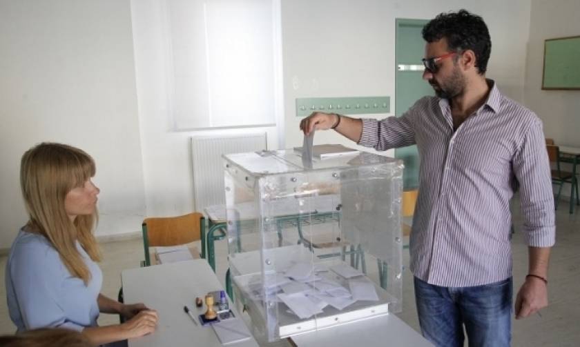 Δημοψήφισμα 2015: Ομαλά η ψηφοφορία σε όλη την Κρήτη