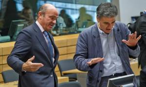 Eurogroup – Ισπανός ΥΠΟΙΚ: Όλοι επιθυμούμε την παραμονή της Ελλάδας στο ευρώ