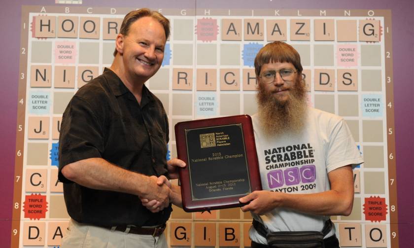 Νεοζηλανδός κέρδισε το πρωτάθλημα γαλλόφωνου Scrabble χωρίς να μιλάει… λέξη γαλλικά!