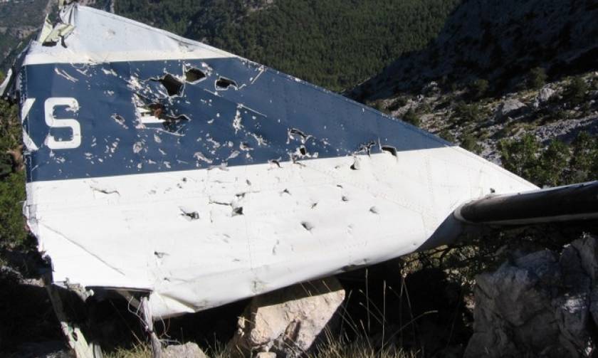 Το δυστύχημα που συγκλόνισε την Ελλάδα το 1989: Σαν σήμερα η πτώση του αεροσκάφους στη Σάμο (vid)