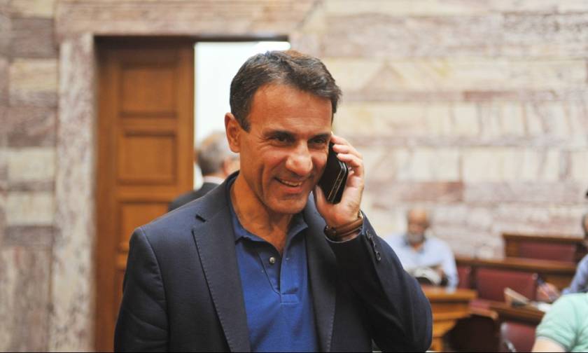 Συμφωνία - Λαπαβίτσας: Ο ΣΥΡΙΖΑ στρέφεται σε μνημονιακή κατεύθυνση