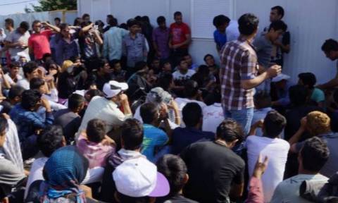 Μεταναστευτικό: Ασφυκτικές καταστάσεις στα νησιά του Νοτίου Αιγαίου