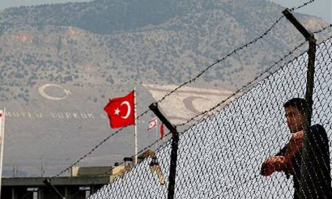 Επίσκεψη-αστραπή στα κατεχόμενα πραγματοποιεί ο Τουρκές