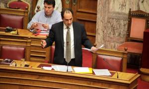 Σπίρτζης: Άμεσα στη Βουλή το νομοσχέδιο για την αδειοδότηση των ραδιοτηλεοπτικών συχνοτήτων (vid)