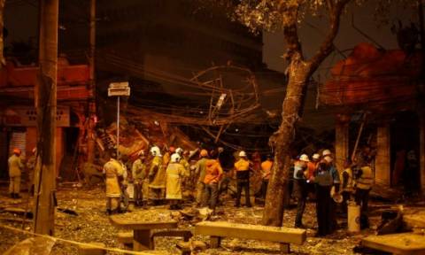 Βραζιλία: Επτά τραυματίες και ισοπεδωμένα κτίρια από έκρηξη σε περιοχή του Ρίο (video)