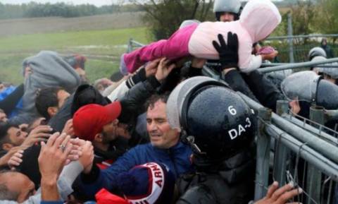 Η Σλοβενία ζητά επισήμως βοήθεια από την Ε.Ε. για τη διαχείριση του προσφυγικού