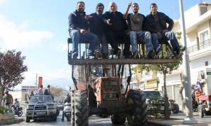 Στην Αθήνα φτάνουν σήμερα -αγριεμένοι- οι αγρότες της Κρήτης