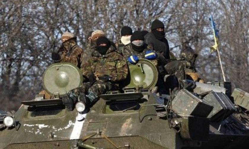 Ουκρανία: Οι αντάρτες απέσυραν τα βαριά όπλα από το Ντονέτσκ – Δεν επιβεβαιώνει ο ΟΑΣΕ