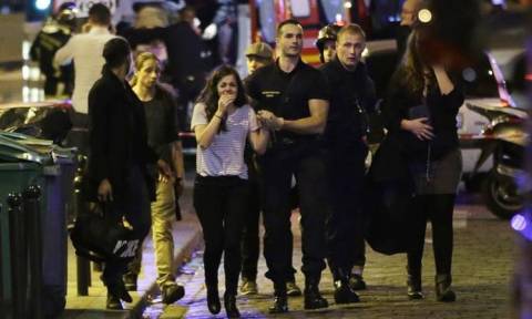 Επίθεση στο Παρίσι: Σοκάρει η είδηση πως ένας από τους τζιχαντιστές ήταν Γάλλος