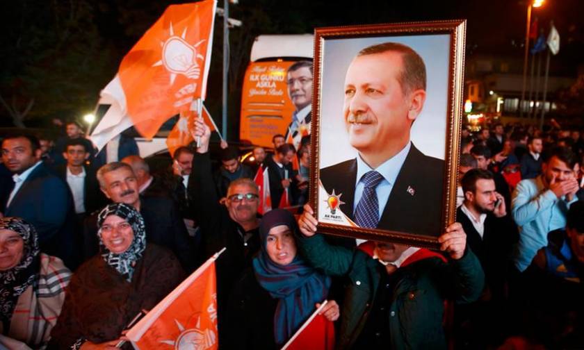 Τουρκία: Μόνο το 52% των πολιτών τάσσεται υπέρ της κριτικής στην κυβέρνηση